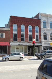 179 Glen Street, which housed Poor Richard’s Antiques, has been sold for $280,000 and will be the site of a Lake George Olive Oil Company store. Chronicle photo/Gordon Woodworth