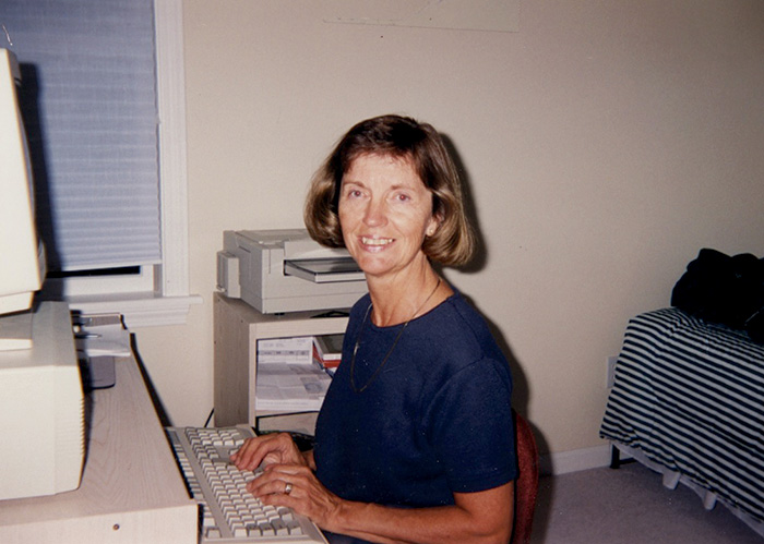 At 81 She Earned SUNY Adk Degree Glens Falls Chronicle